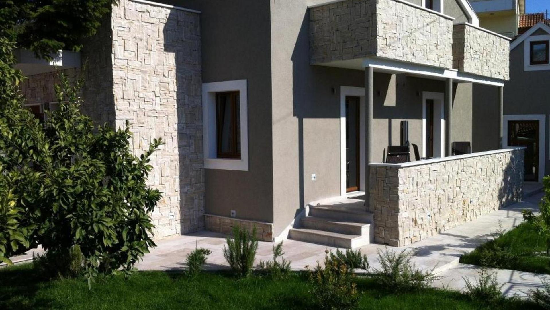 Villa Lucica تروغير المظهر الخارجي الصورة