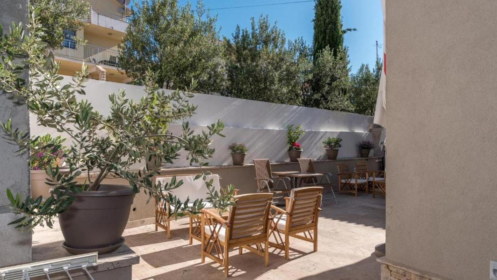 Villa Lucica تروغير المظهر الخارجي الصورة